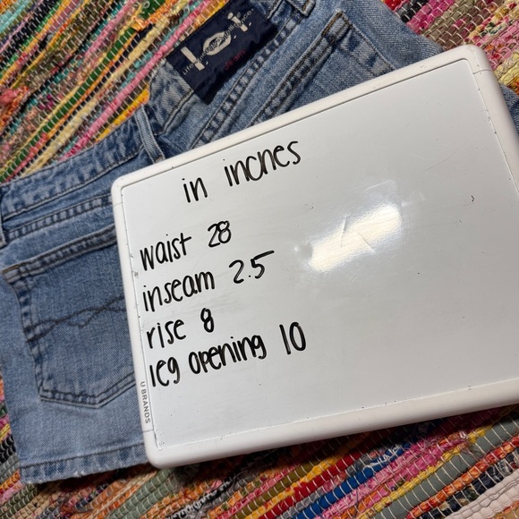 vintage y2k l.e.i. medium wash low rise denim shorts size 28 - Picture 2 of 4